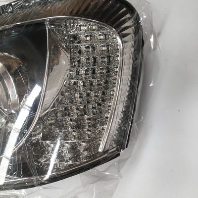92101-V1030/92102-V1030 自動車部品 左/右前照明