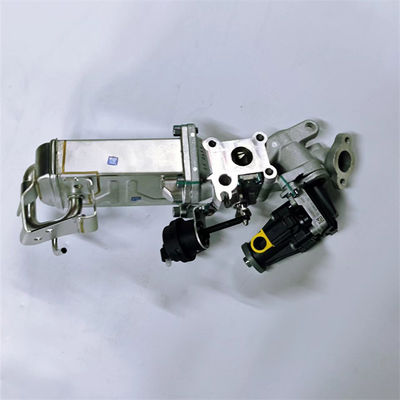 自動スペアパーツ エンジンクーラーシステム EGR バンブ組立キットクーラー SAIC maxus G10 OEM 10168962