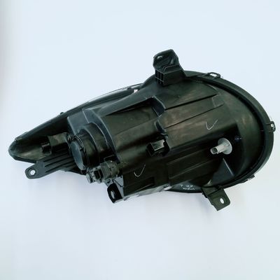 OE番号 4121100/200U8010/8050 JAC J3ヘッドライトのための暖かい白い自動車部品