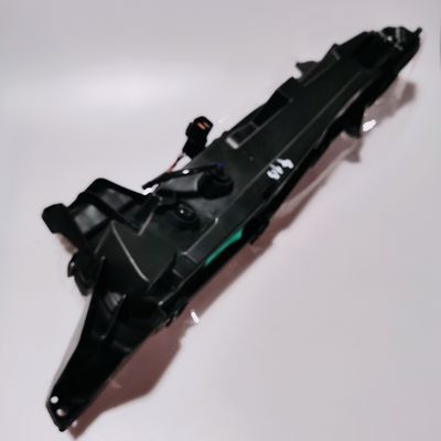 パーソナライズ可能な黒色自動車部品OEM 4121300P33A1 JACピックアップT6 T8ヘッドライト