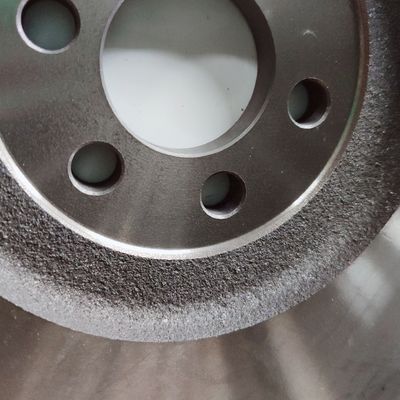 J3 S3 J5 VVT エンジンの自動部品のための精密なデザインのシルバー鋼のフライホイール