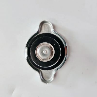 J3 セランの車用部品 OE番号 1301108U8010 JAC オリジナルパーツの水タンクカバー