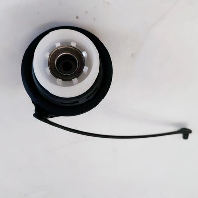 1st Gen REFINE S4 SUV用のプラスチック燃料タンクキャップ組成 OE 1101400U3420 18.11- 2018-