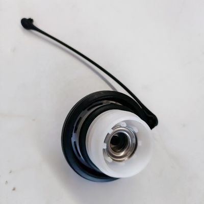 1st Gen REFINE S4 SUV用のプラスチック燃料タンクキャップ組成 OE 1101400U3420 18.11- 2018-