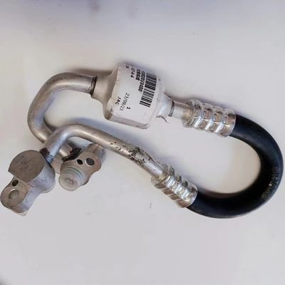 自動車装具 オリジナル自動車部品 JAC S4 排気ホース組立 OE 8108020U3400