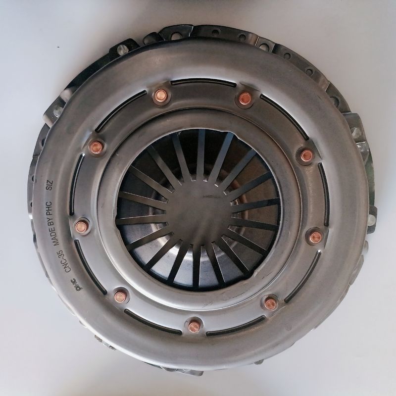SUNRAY 12-カーフィットメント JAC CN35/CNC35 2.8/3.0 のための2パーツクラッチセット